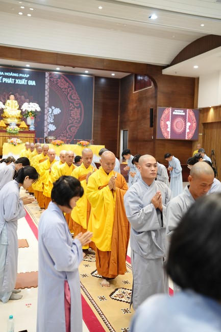 The Ordination Ceremony on Oct. 24th, Year of the Dragon