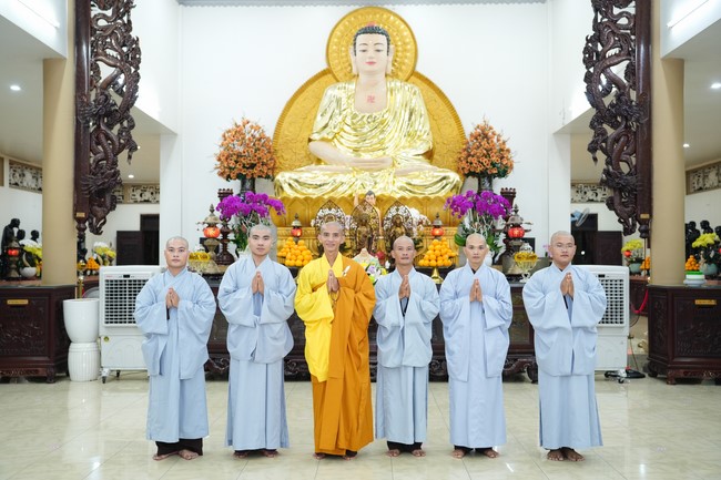 The Ordination Ceremony on Oct. 24th, Year of the Dragon