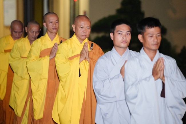 The Ordination Ceremony on Oct. 24th, Year of the Dragon