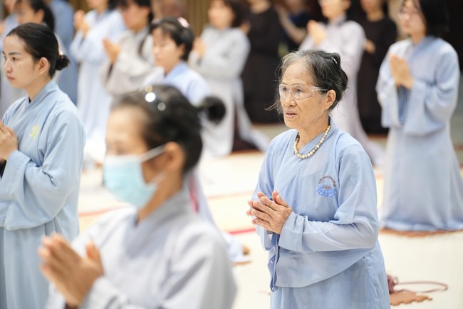 The Ordination Ceremony on Oct. 24th, Year of the Dragon