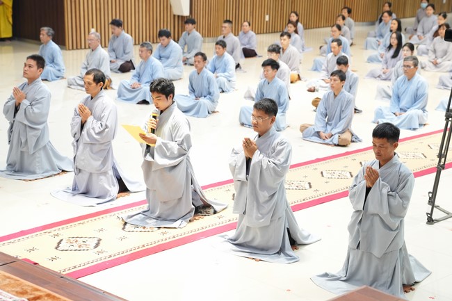 The Ordination Ceremony on Oct. 24th, Year of the Dragon