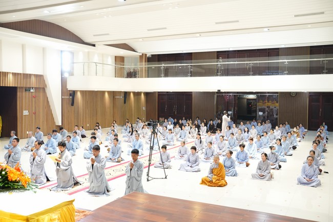 The Ordination Ceremony on Oct. 24th, Year of the Dragon