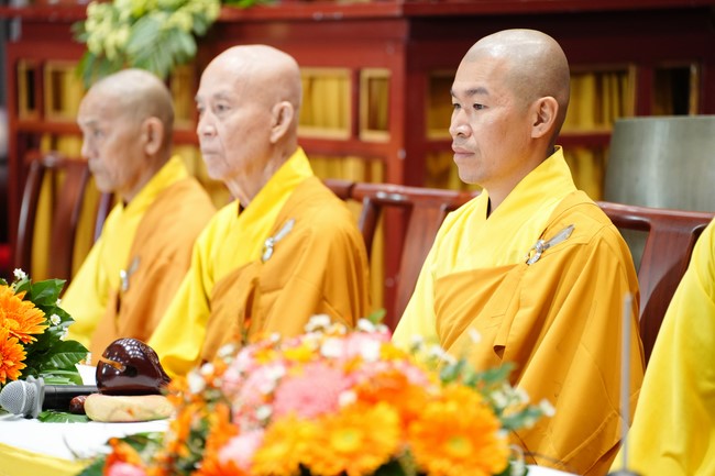 The Ordination Ceremony on Oct. 24th, Year of the Dragon