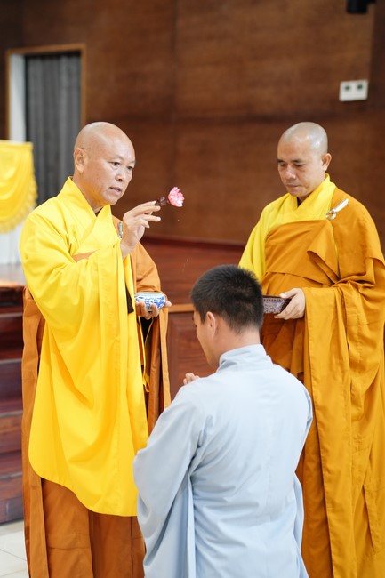 The Ordination Ceremony on Oct. 24th, Year of the Dragon