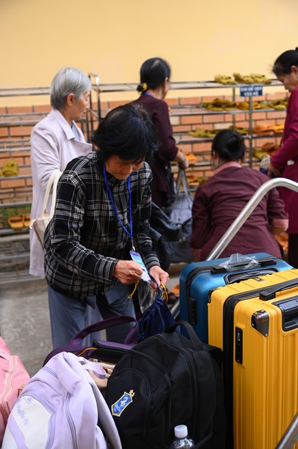 Entering into the 104th Seven-Day Retreat