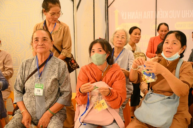 Entering into the 104th Seven-Day Retreat