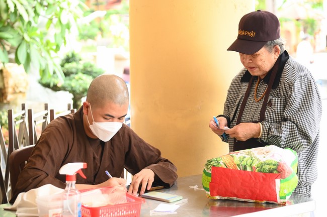 Entering into the 104th Seven-Day Retreat