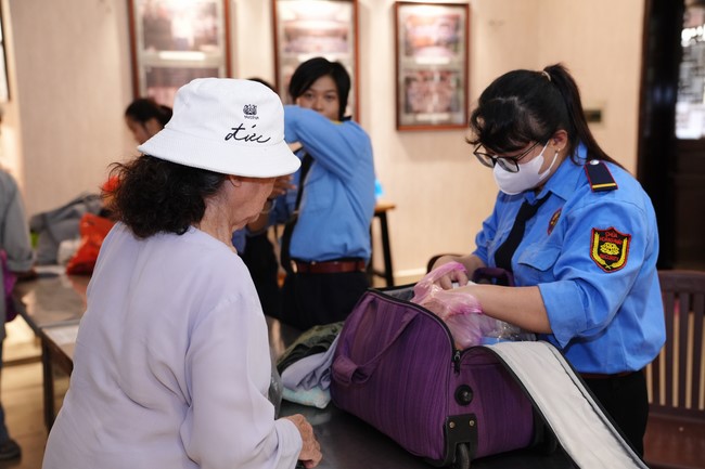 Entering into the 104th Seven-Day Retreat