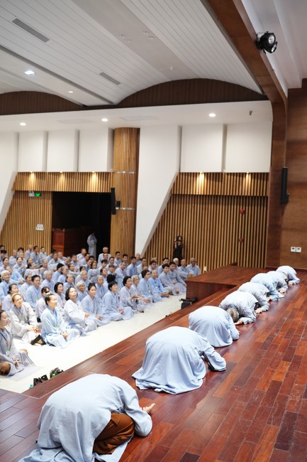 Opening the 104th Seven-Day Retreat