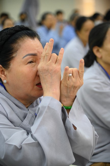 Opening the 104th Seven-Day Retreat