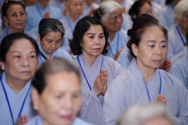 Opening the 104th Seven-Day Retreat