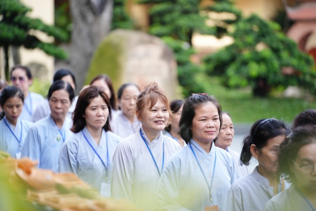 Opening the 104th Seven-Day Retreat