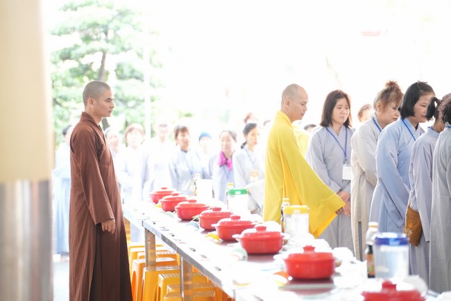 Opening the 104th Seven-Day Retreat