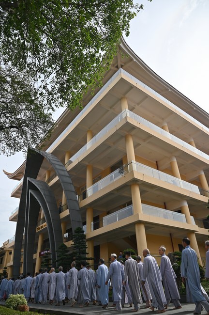 Opening the 104th Seven-Day Retreat