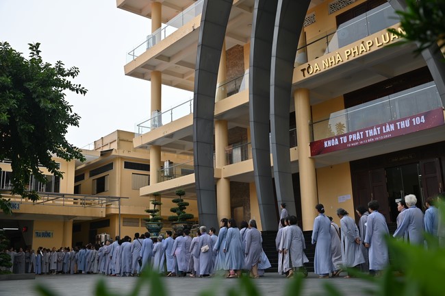 Opening the 104th Seven-Day Retreat