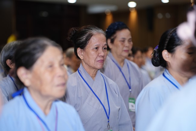 Opening the 104th Seven-Day Retreat