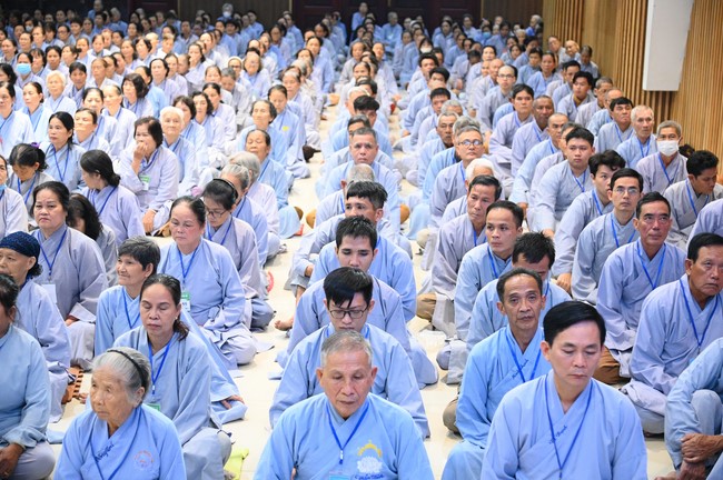 Opening the 104th Seven-Day Retreat