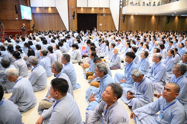 Opening the 104th Seven-Day Retreat