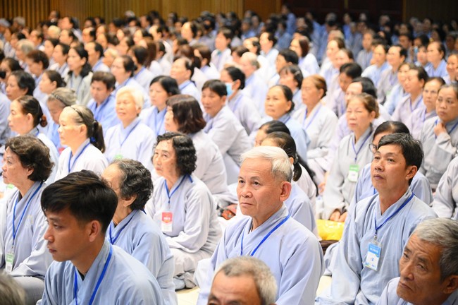 Opening the 104th Seven-Day Retreat