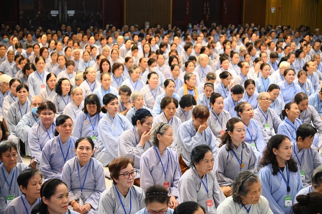 Opening the 104th Seven-Day Retreat