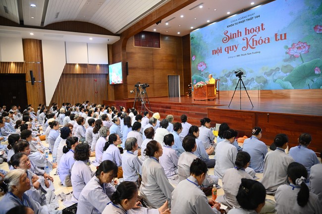 Opening the 104th Seven-Day Retreat