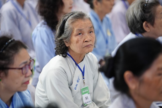 Opening the 104th Seven-Day Retreat