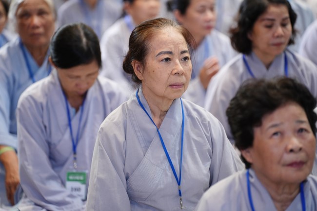 Opening the 104th Seven-Day Retreat