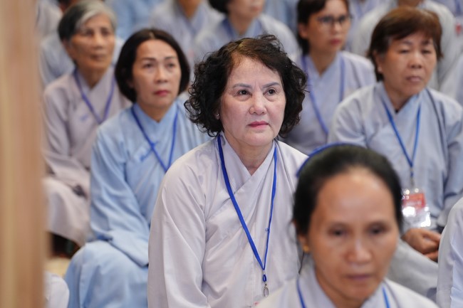 Opening the 104th Seven-Day Retreat