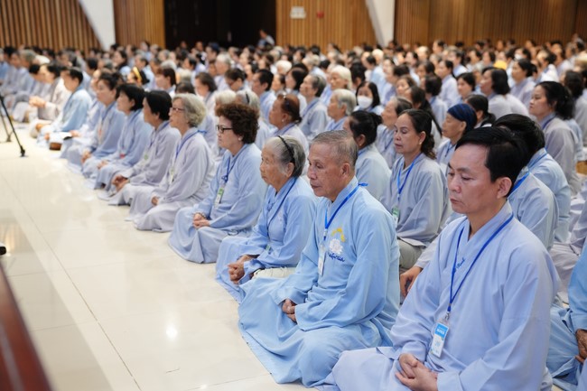 Opening the 104th Seven-Day Retreat