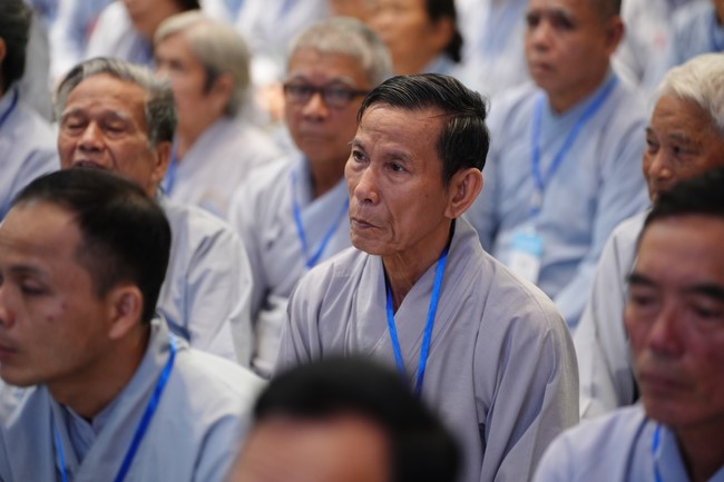 Opening the 104th Seven-Day Retreat