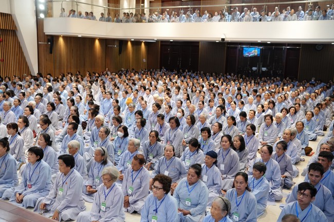 Opening the 104th Seven-Day Retreat