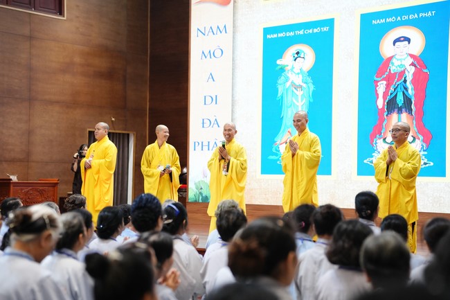 Opening the 104th Seven-Day Retreat