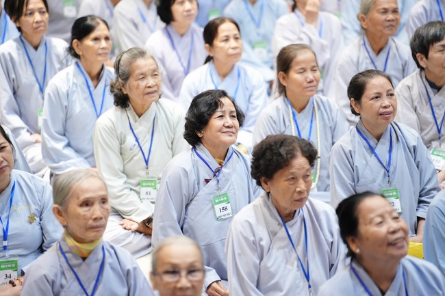 Opening the 104th Seven-Day Retreat