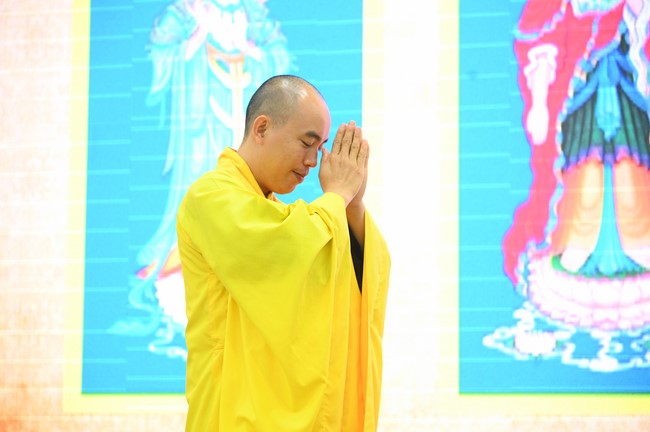 Opening the 104th Seven-Day Retreat