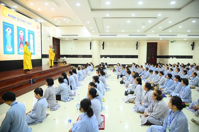 Opening the 104th Seven-Day Retreat