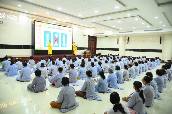 Opening the 104th Seven-Day Retreat