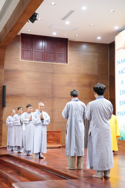 Opening the 104th Seven-Day Retreat