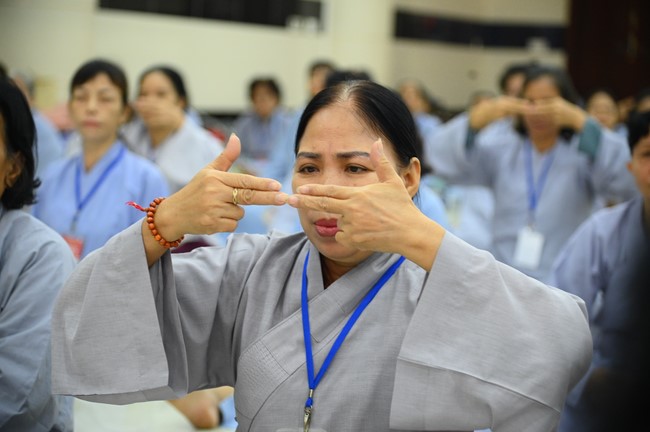 Opening the 104th Seven-Day Retreat