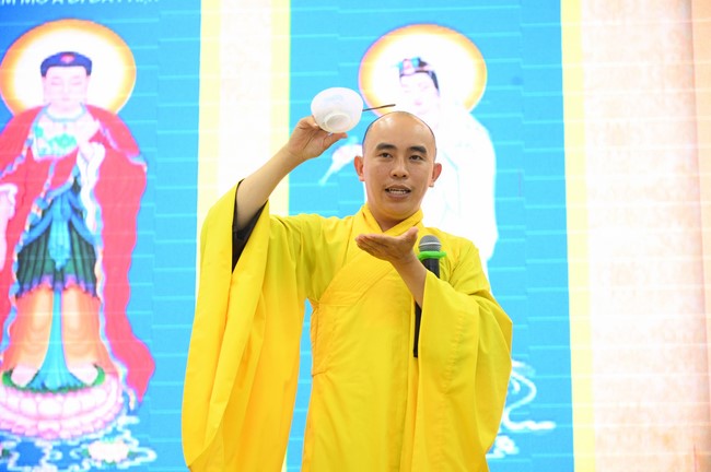 Opening the 104th Seven-Day Retreat