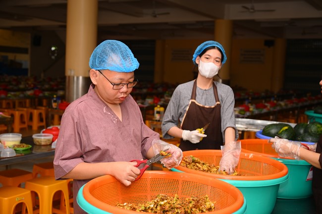 Pháp thoại “Ân tình bao la” – Thượng toạ Thích Chúc Tín – KTPT lần 104