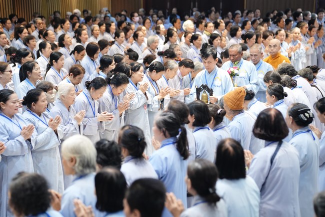 Pháp thoại “Ân tình bao la” – Thượng toạ Thích Chúc Tín – KTPT lần 104