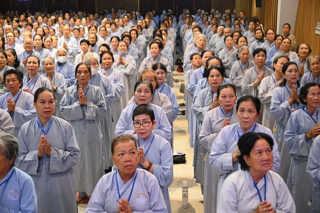 Pháp thoại “Ân tình bao la” – Thượng toạ Thích Chúc Tín – KTPT lần 104