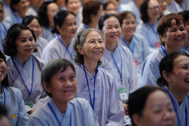 Pháp thoại “Ân tình bao la” – Thượng toạ Thích Chúc Tín – KTPT lần 104