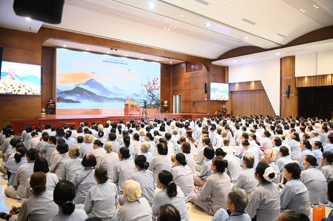 Pháp thoại “Ân tình bao la” – Thượng toạ Thích Chúc Tín – KTPT lần 104