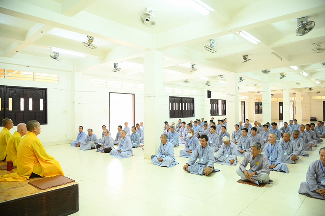 Pháp thoại “Lắng nghe và lặng nhìn” – Hoà thượng Thích Minh Thành – KTPT lần 104