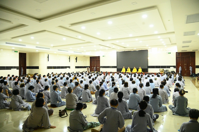 Pháp thoại “Lắng nghe và lặng nhìn” – Hoà thượng Thích Minh Thành – KTPT lần 104