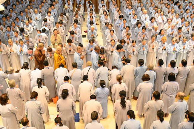 Pháp thoại “Lắng nghe và lặng nhìn” – Hoà thượng Thích Minh Thành – KTPT lần 104