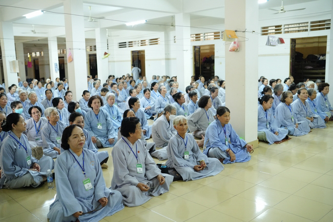 Pháp thoại “Lắng nghe và lặng nhìn” – Hoà thượng Thích Minh Thành – KTPT lần 104