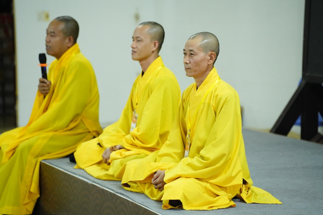 Pháp thoại “Lắng nghe và lặng nhìn” – Hoà thượng Thích Minh Thành – KTPT lần 104