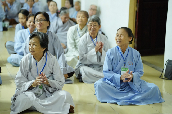 Pháp thoại “Lắng nghe và lặng nhìn” – Hoà thượng Thích Minh Thành – KTPT lần 104